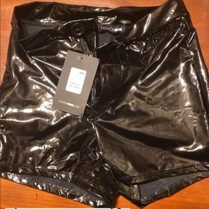 fashion nova shorts ! new !
